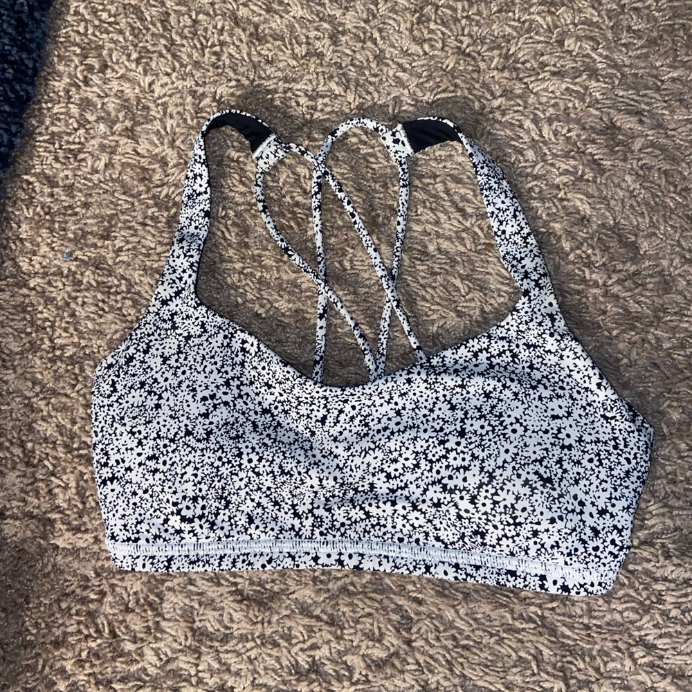 Lululemon Sports Bra